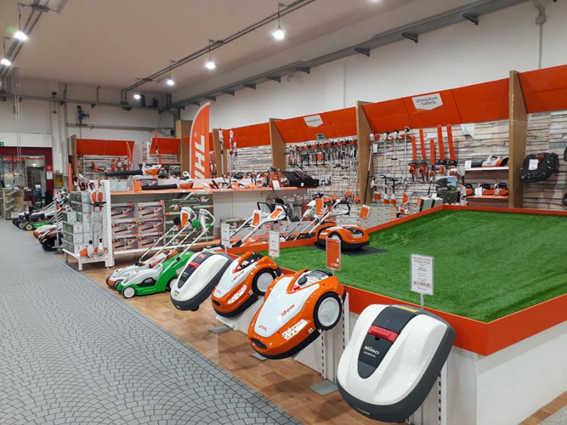 Macchine per il giardino: boom dei modelli a batteria